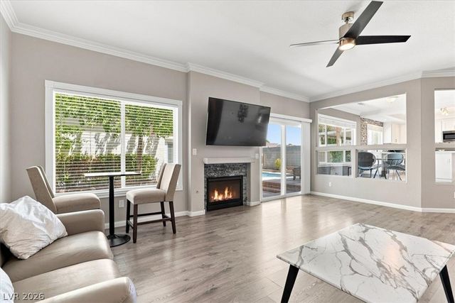 1486 Falling Snow Avenue, Las Vegas, NV 89183