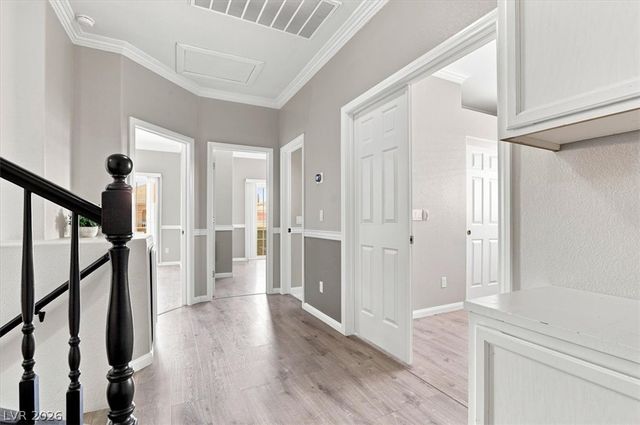 1486 Falling Snow Avenue, Las Vegas, NV 89183
