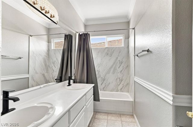 1486 Falling Snow Avenue, Las Vegas, NV 89183
