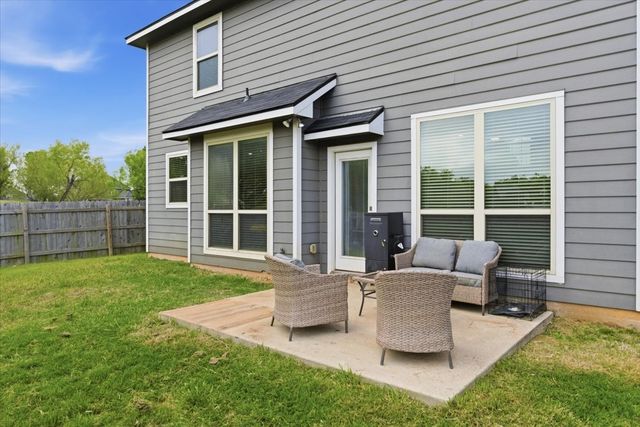 10701 Kestrel Court, Waco, TX 76708