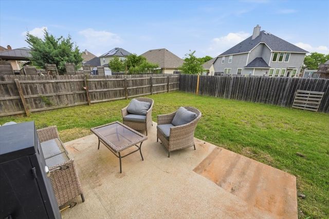 10701 Kestrel Court, Waco, TX 76708