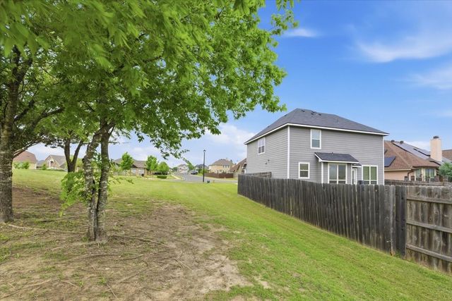 10701 Kestrel Court, Waco, TX 76708