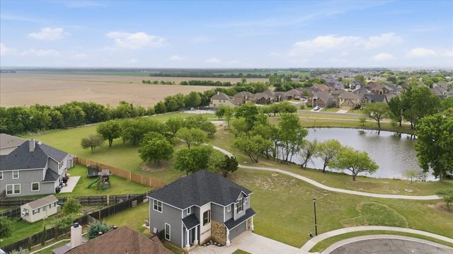 10701 Kestrel Court, Waco, TX 76708