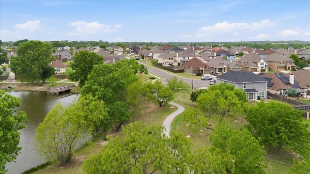 10701 Kestrel Court, Waco, TX 76708