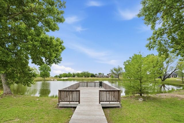 10701 Kestrel Court, Waco, TX 76708