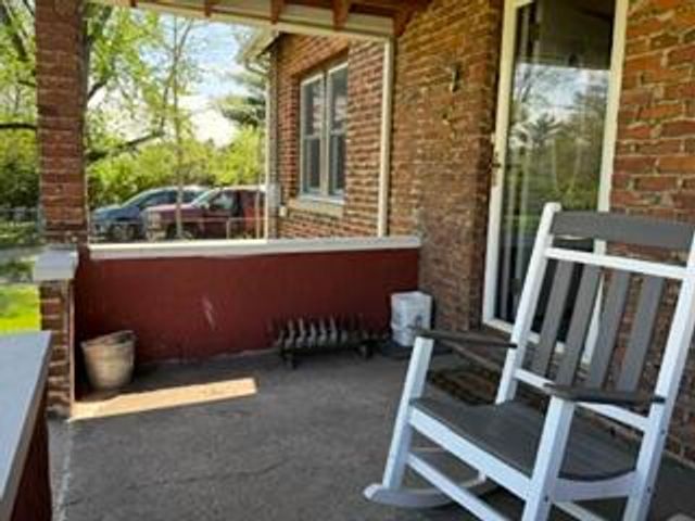 2198 Crisman Road, Portage, IN 46368