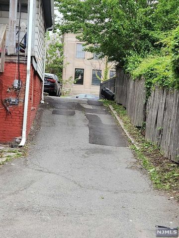 58 North Munn Avenue, East Orange, NJ 07017