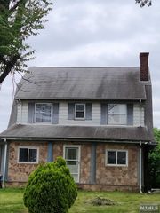 58 North Munn Avenue, East Orange, NJ 07017