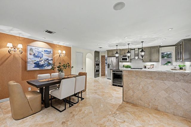 10034 Meadow Lake Lane, Houston, TX 77042