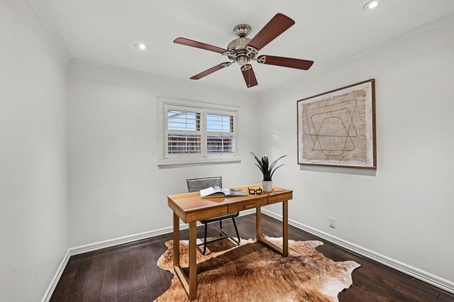10034 Meadow Lake Lane, Houston, TX 77042