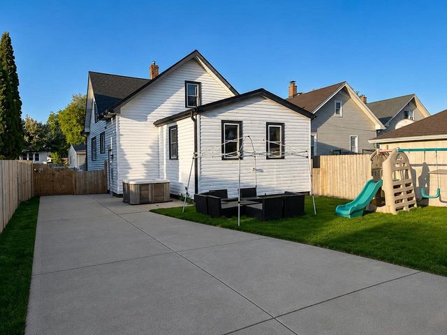 2431 Jerome BOULEVARD, Racine, WI 53403