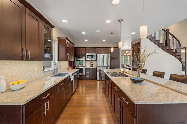 4218 WESTVIEW ESTATES DR, Rapid City, SD 57702