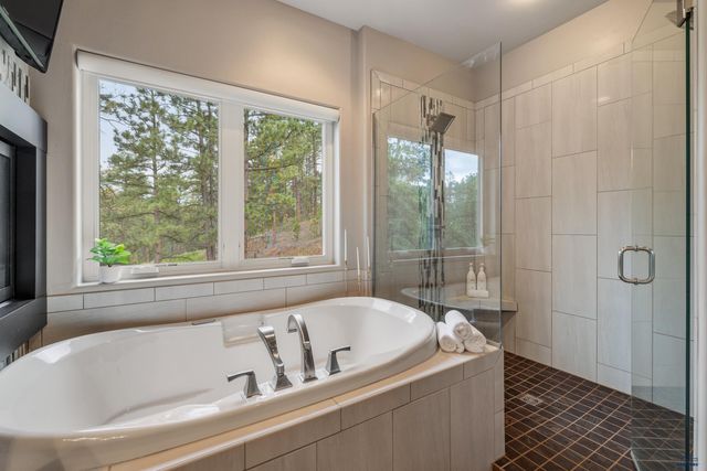 4218 WESTVIEW ESTATES DR, Rapid City, SD 57702