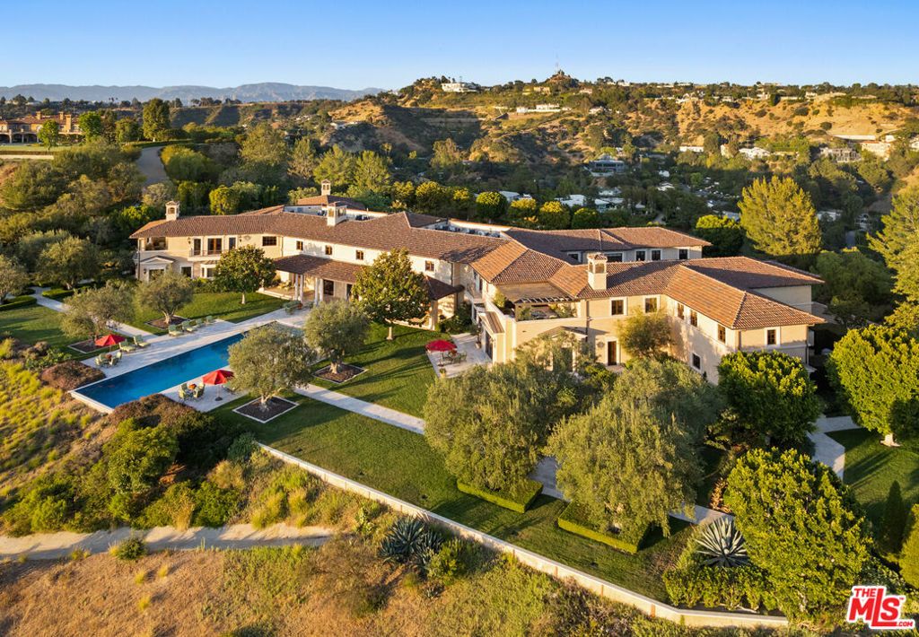 10 Beverly Ridge Terrace, Beverly Hills, CA 90210 — exterior