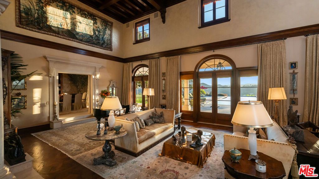 10 Beverly Ridge Terrace, Beverly Hills, CA 90210 — photo 5