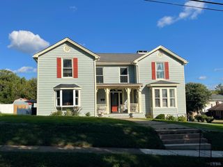 721 Grove Street, Bedford, VA 24523