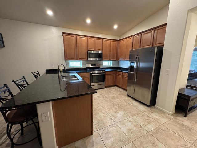 36825 N Yellowstone Drive, San Tan Valley, AZ 85140