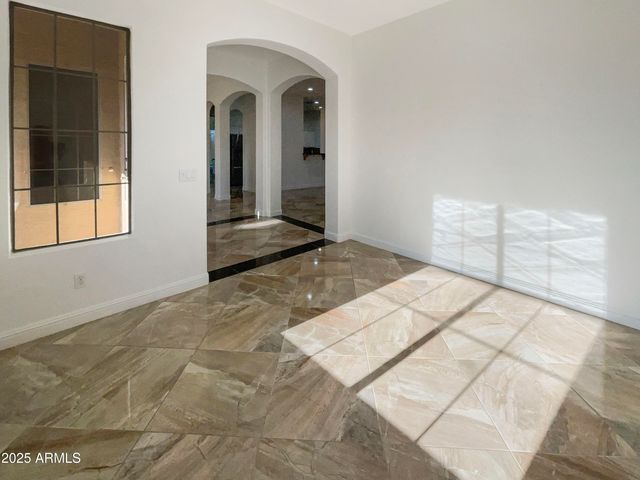 1900 E WOODSMAN Place, Chandler, AZ 85286