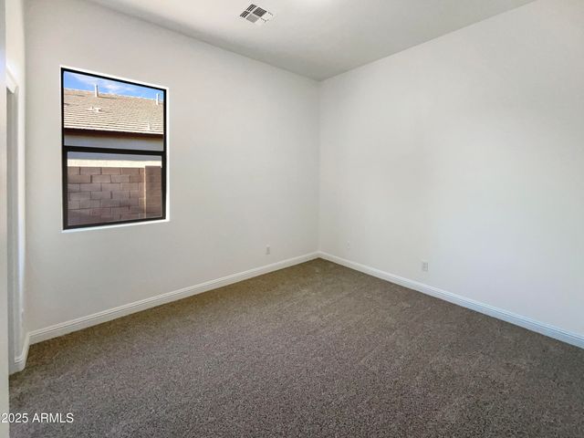 1900 E WOODSMAN Place, Chandler, AZ 85286