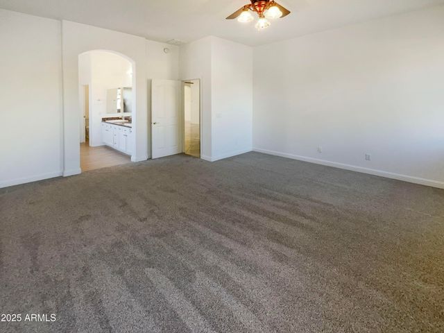 1900 E WOODSMAN Place, Chandler, AZ 85286
