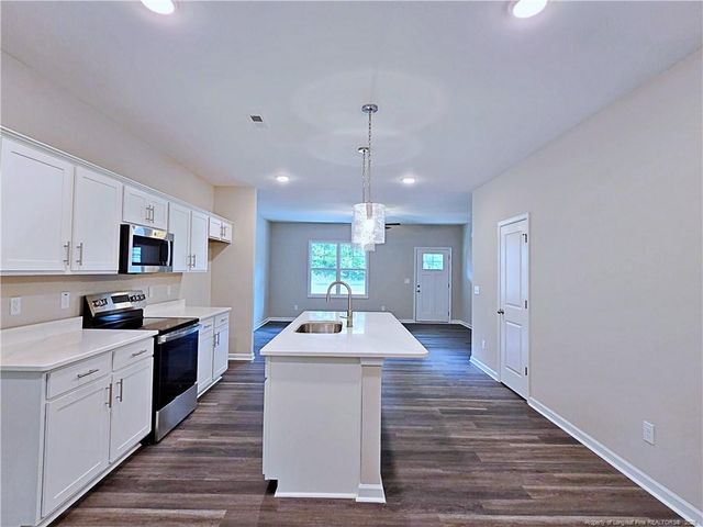 1610 Gardenia Avenue, Fayetteville, NC 28311