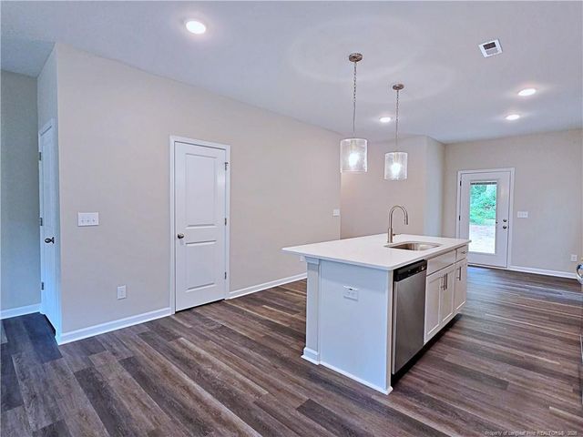 1610 Gardenia Avenue, Fayetteville, NC 28311