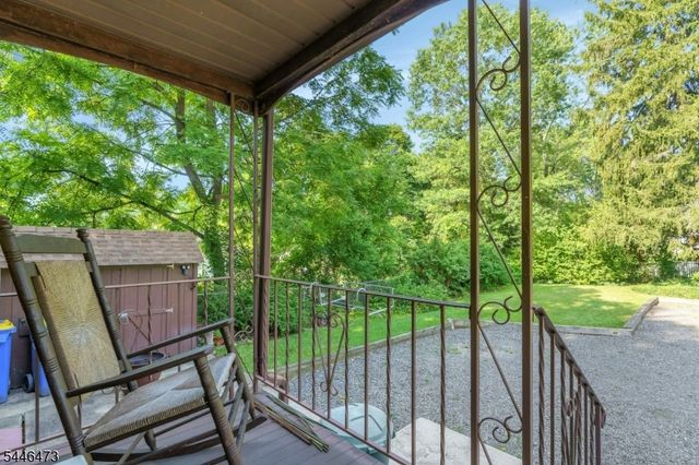 95 HILLCREST ROAD, Watchung Boro, NJ 07069