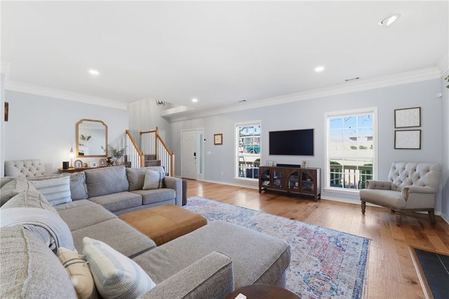 2688 E Londonderry Drive, Fayetteville, AR 72701