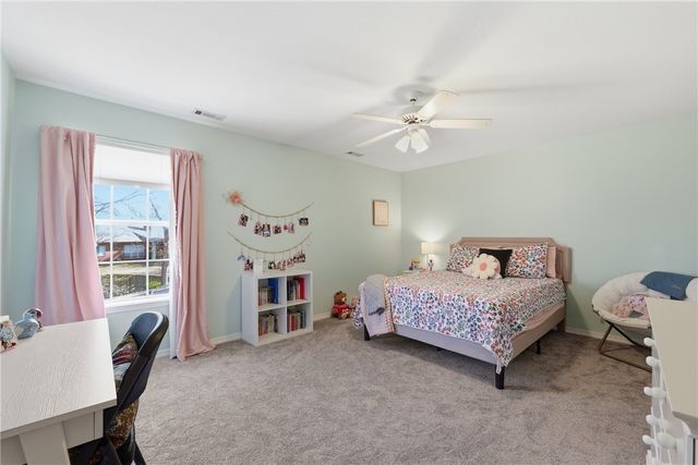 2688 E Londonderry Drive, Fayetteville, AR 72701