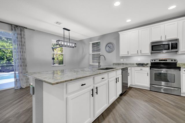 6143 SE Crooked Oak Avenue, Hobe Sound, FL 33455