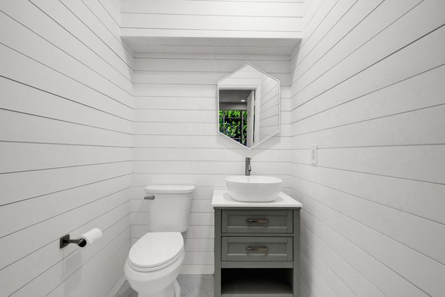 6143 SE Crooked Oak Avenue, Hobe Sound, FL 33455