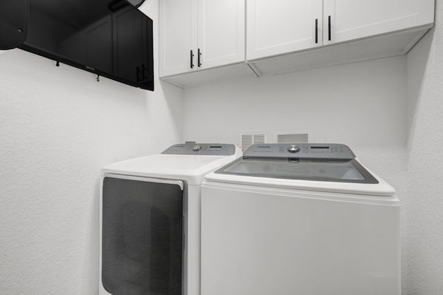 6143 SE Crooked Oak Avenue, Hobe Sound, FL 33455