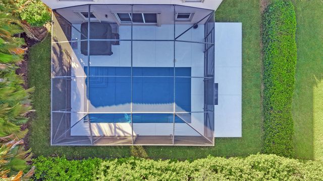 6143 SE Crooked Oak Avenue, Hobe Sound, FL 33455