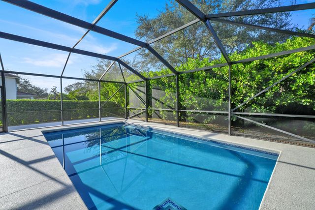 6143 SE Crooked Oak Avenue, Hobe Sound, FL 33455