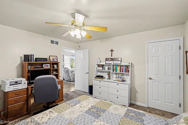 3861 Five Lakes Road, North Branch, MI 48461