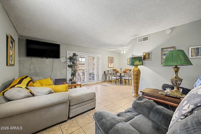 5906 W GOLDEN Lane, Glendale, AZ 85302
