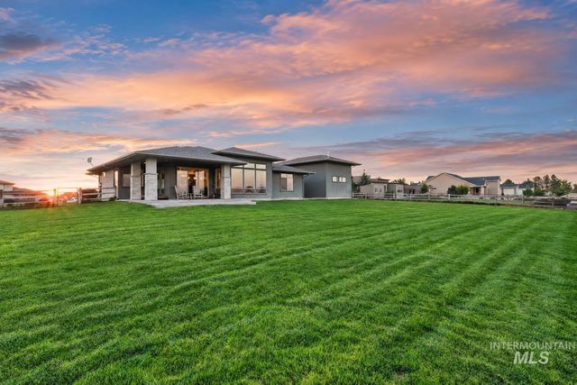 24398 Tombstone Ridge Ct, Middleton, ID 83644