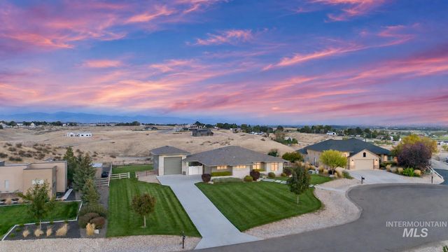 24398 Tombstone Ridge Ct, Middleton, ID 83644