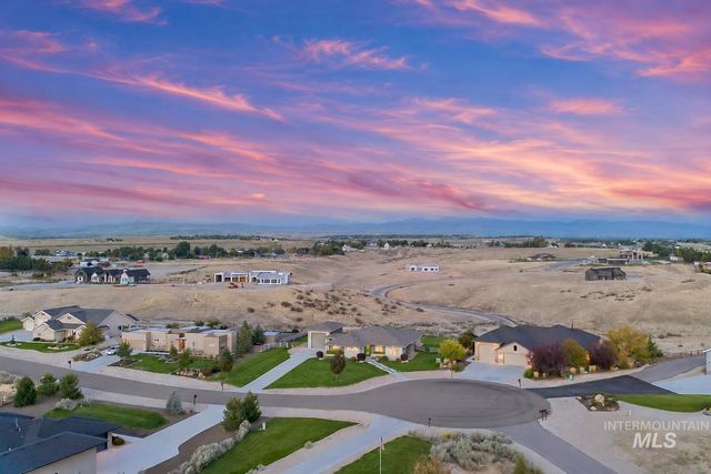 24398 Tombstone Ridge Ct, Middleton, ID 83644
