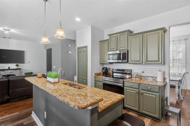 1336 LATTIMORE DRIVE, Clermont, FL 34711