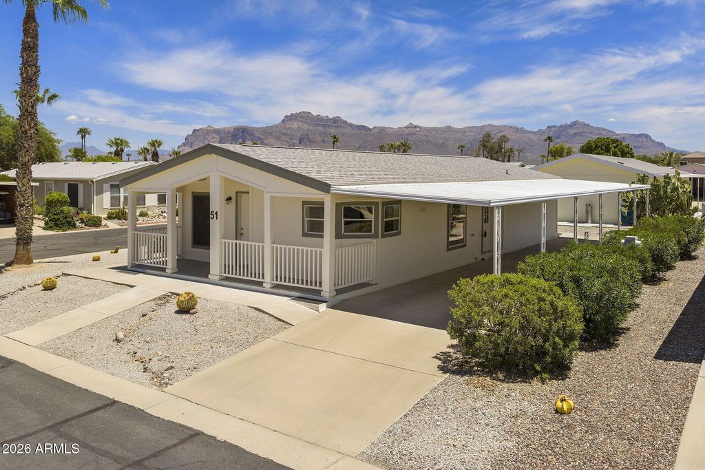 3700 S TOMAHAWK Road 51, Apache Junction, AZ 85119 — exterior