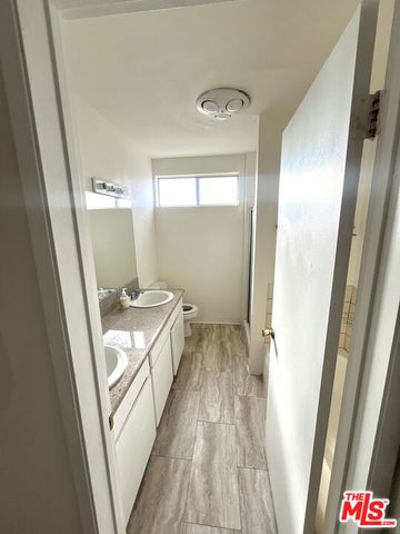 711 Orange Grove Avenue 203, South Pasadena, CA 91030