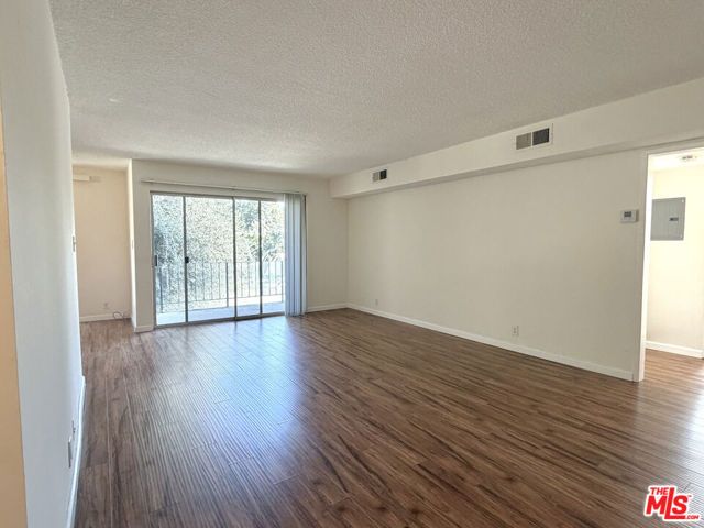 711 Orange Grove Avenue 203, South Pasadena, CA 91030