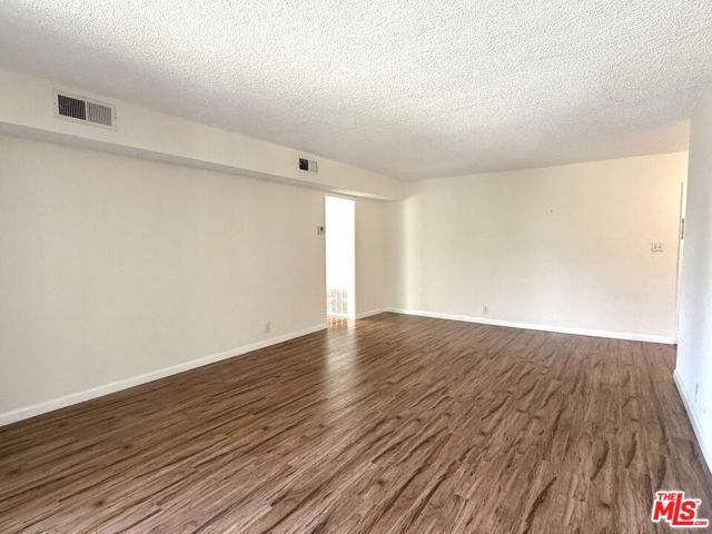 711 Orange Grove Avenue 203, South Pasadena, CA 91030