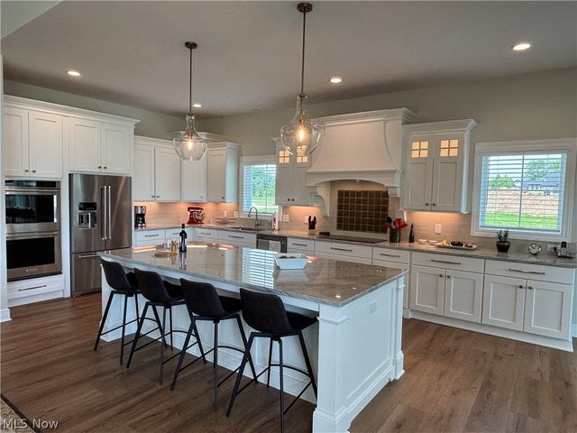 5496 Stone Creek Drive, Solon, OH 44139