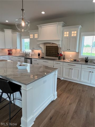 5496 Stone Creek Drive, Solon, OH 44139