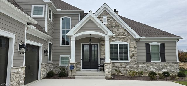 5496 Stone Creek Drive, Solon, OH 44139