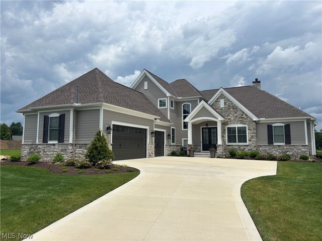 5496 Stone Creek Drive, Solon, OH 44139