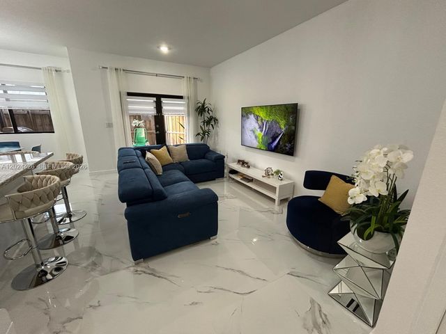 13313 SW 250th TER, Homestead, FL 33032