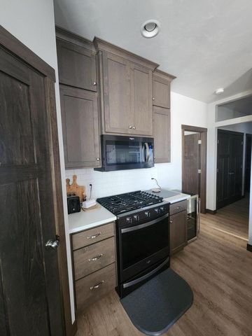 124 Fox TRAIL, Hilbert, WI 54129